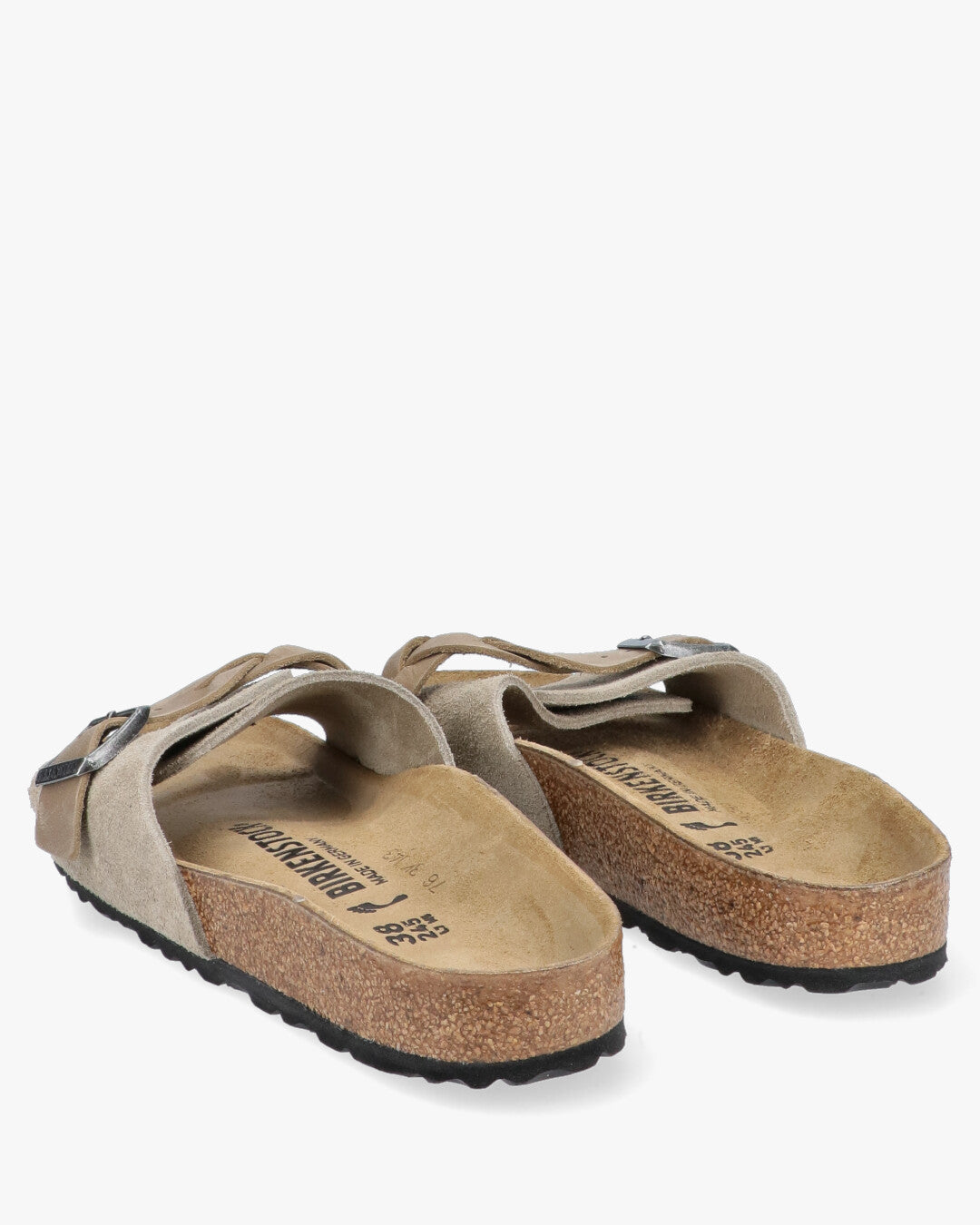 Oita Suede Leather