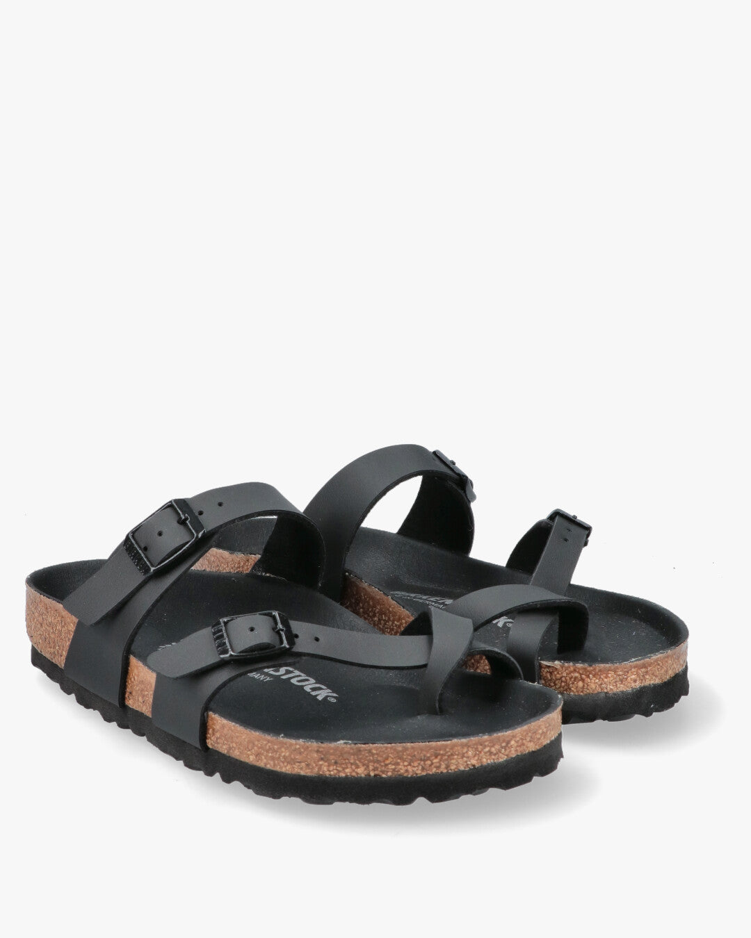 Mayari triples Infradito