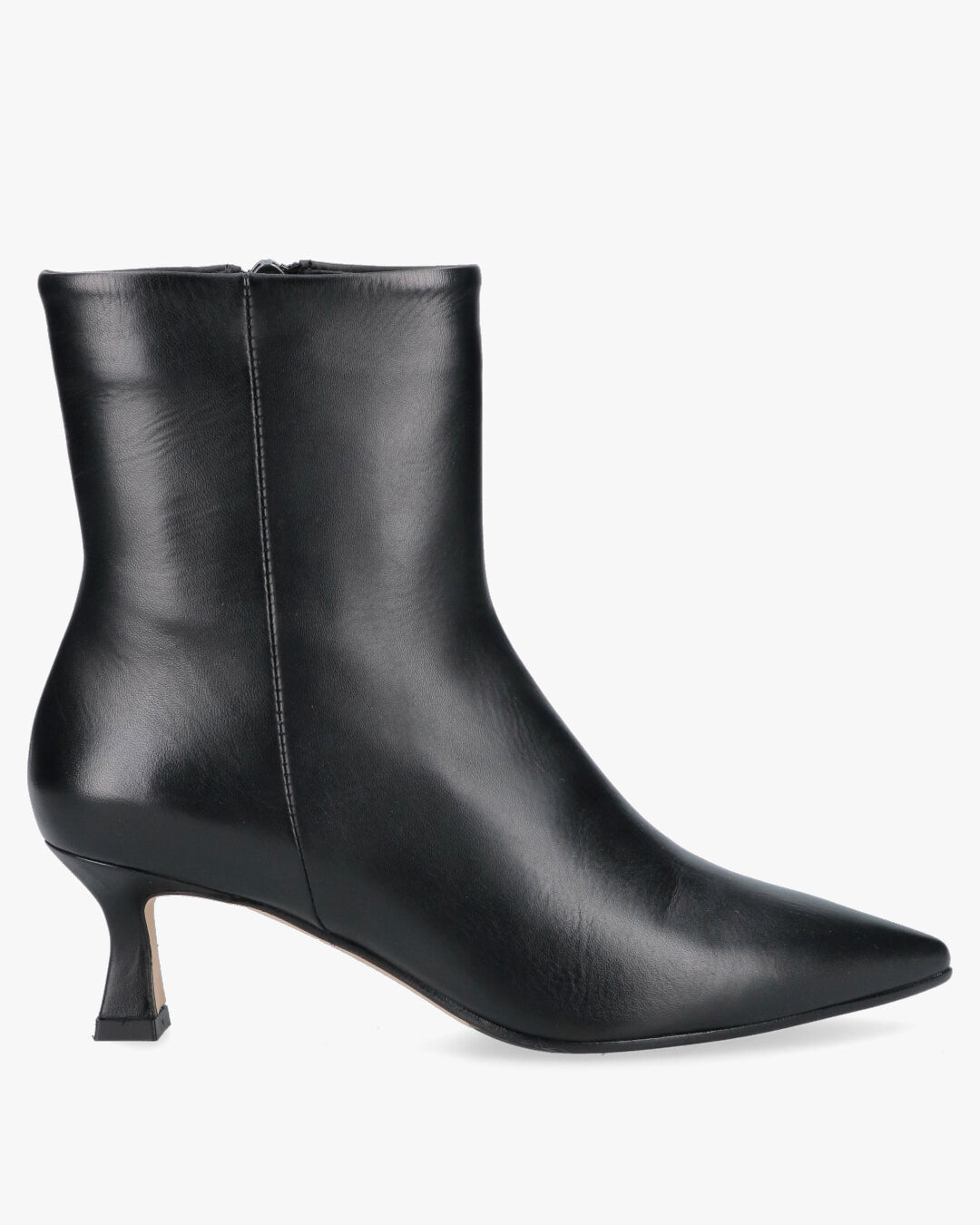 SC009 Heeled ankle boots