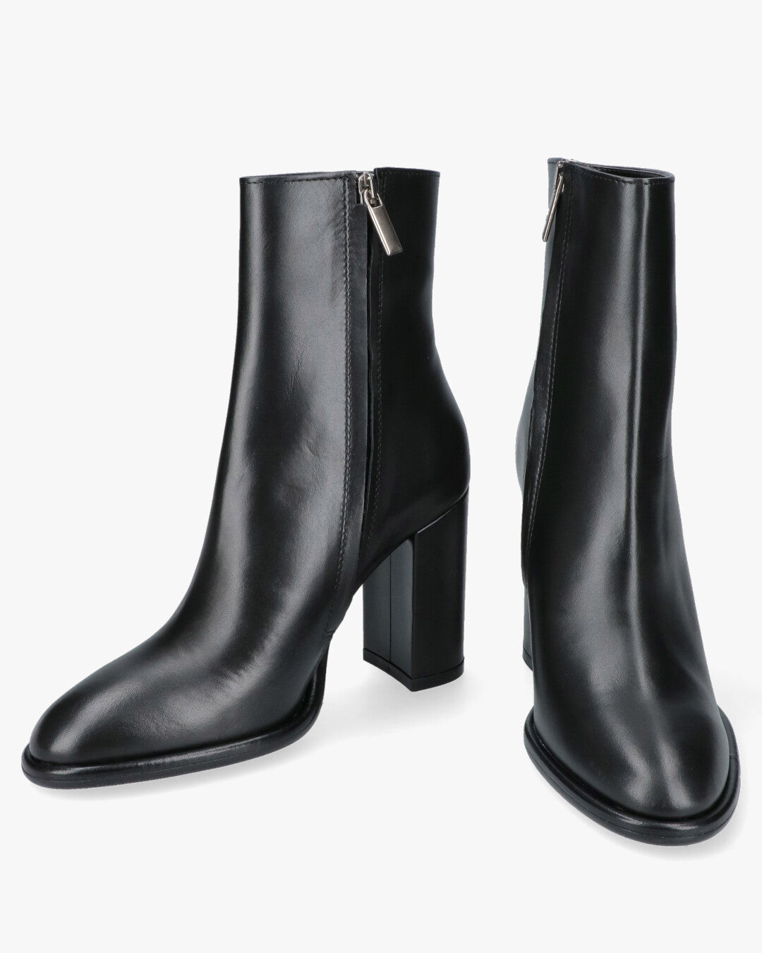 R2462 Stivaletti con tacco