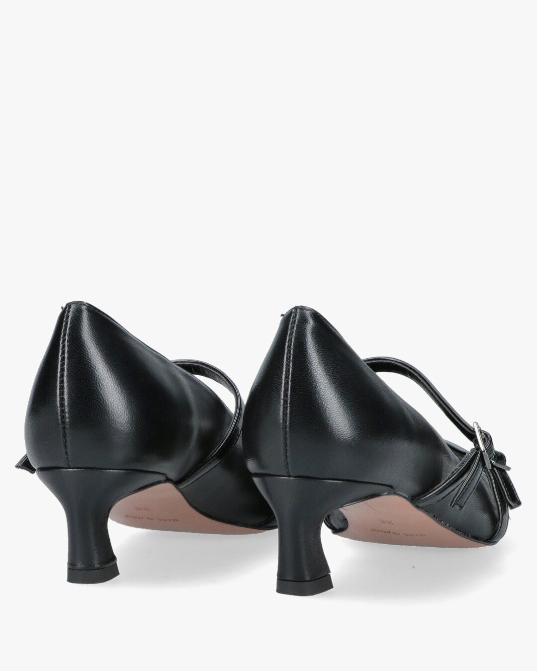 R590