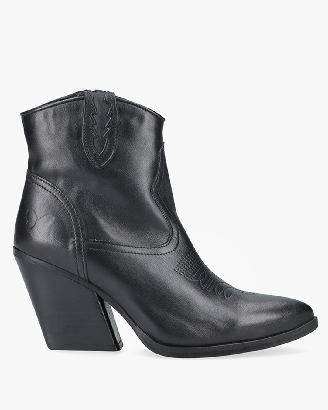 C905 Stivaletti con tacco