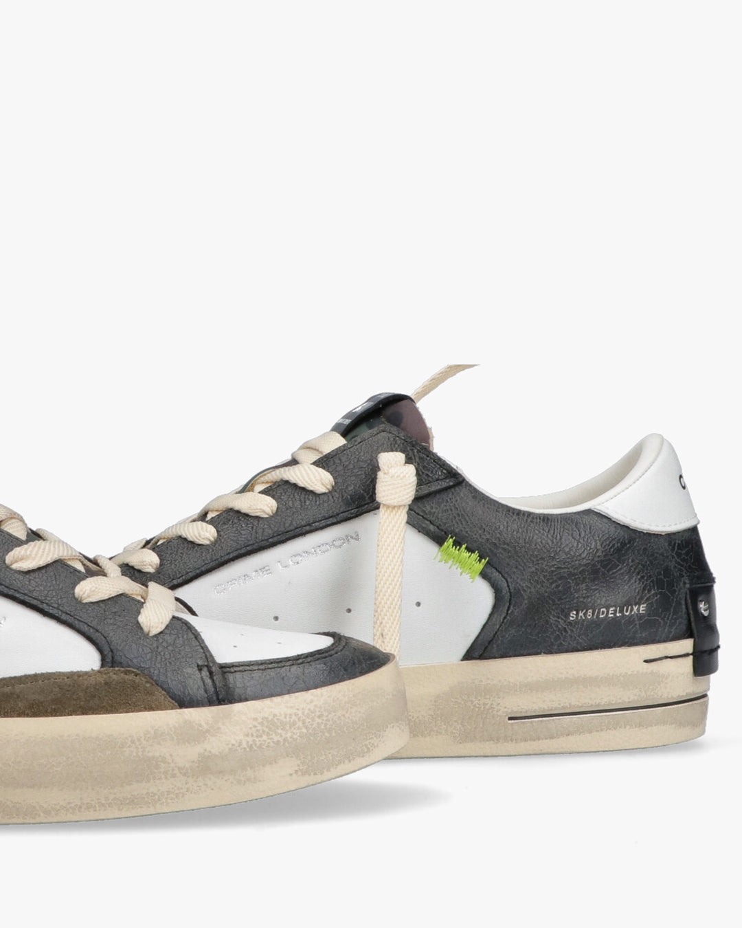 SK8 DELUXE