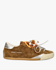 SNEAKERINA