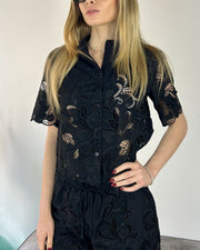 SCALLOP HEM SHIRT