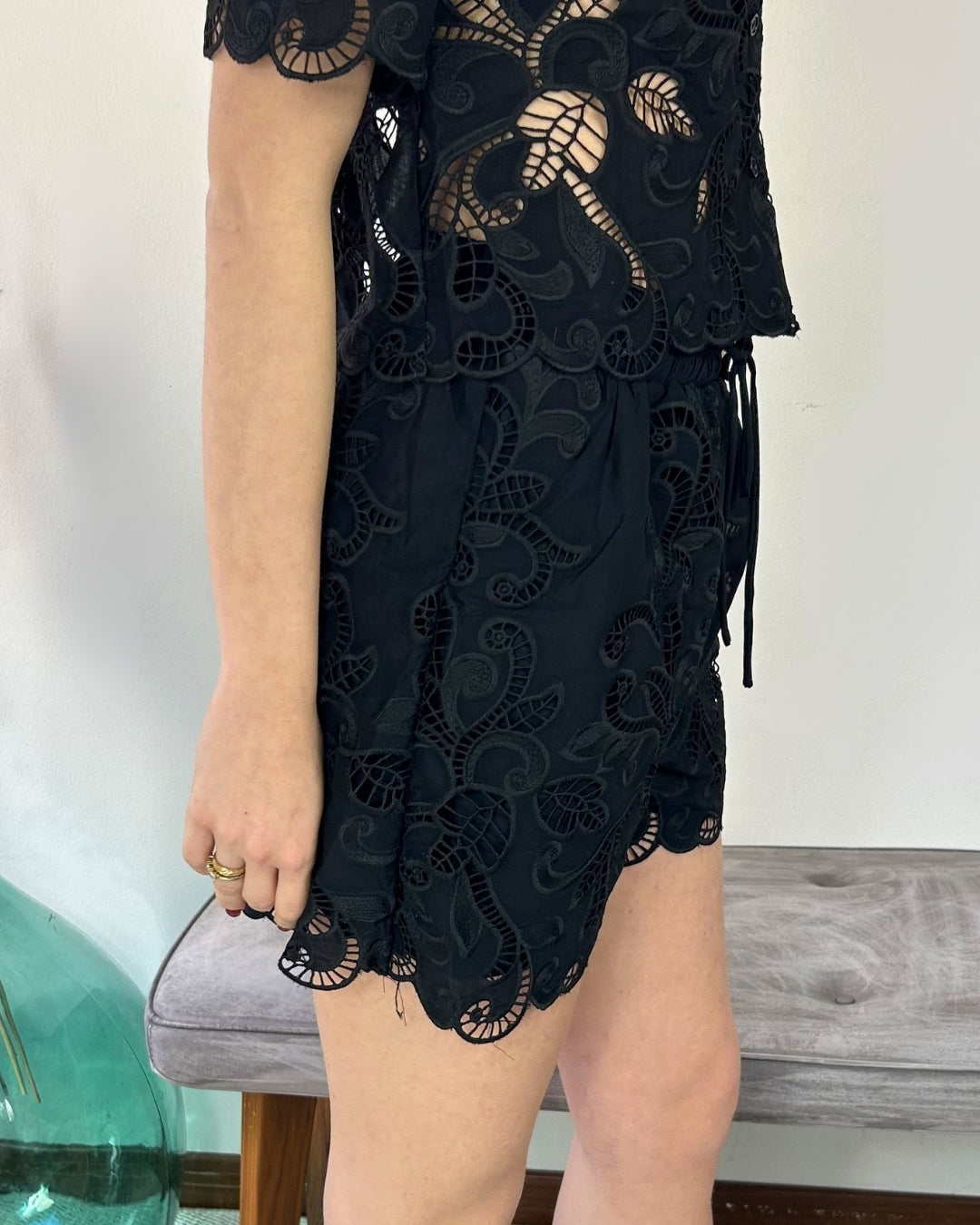 SCALLOP HEM SHORTS Shorts