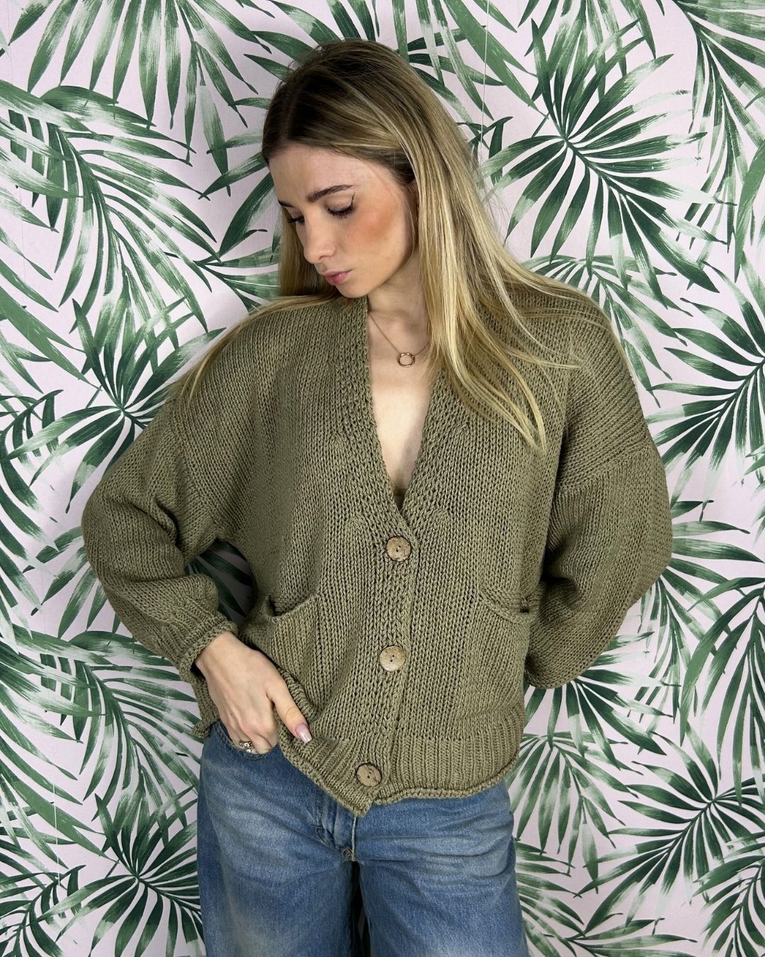 CARDIGAN BOTTONI TASCHE Cardigan