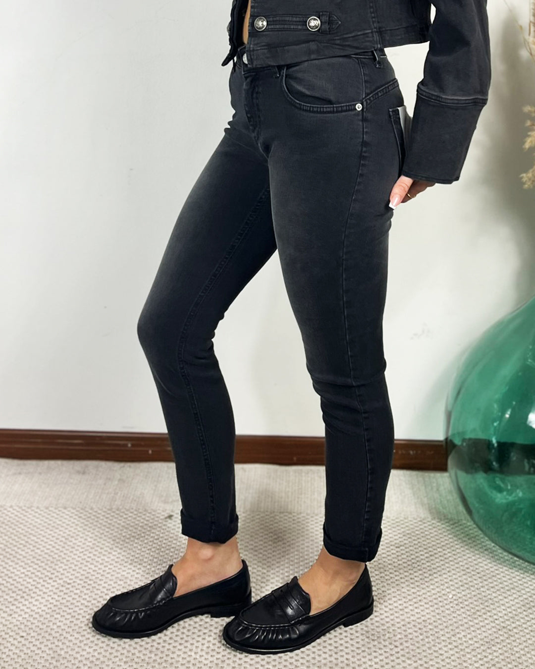 SKINNY