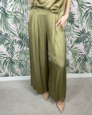 WIDE PLEATED TROUSERS