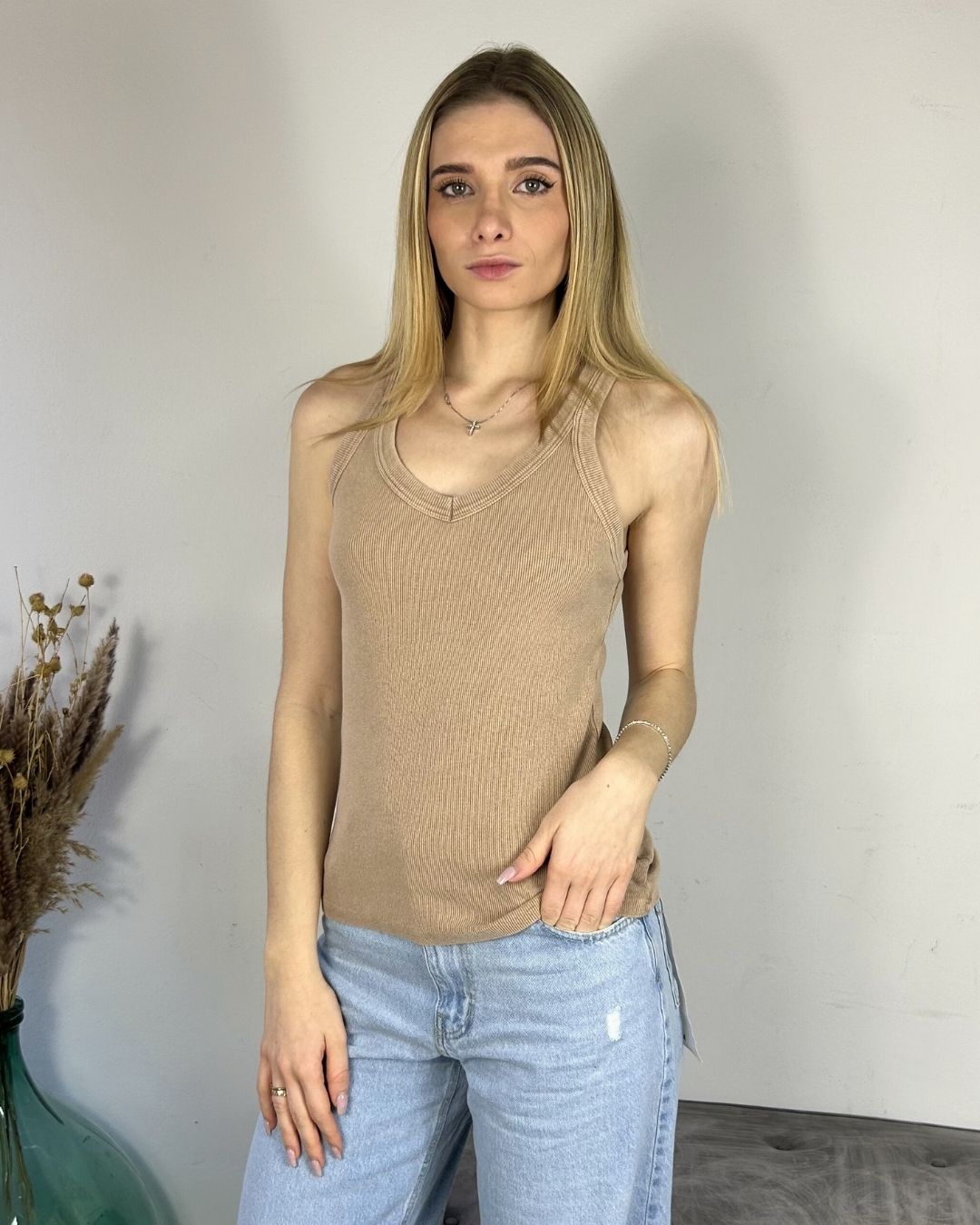 MARBLED V-NECK TANK TOP