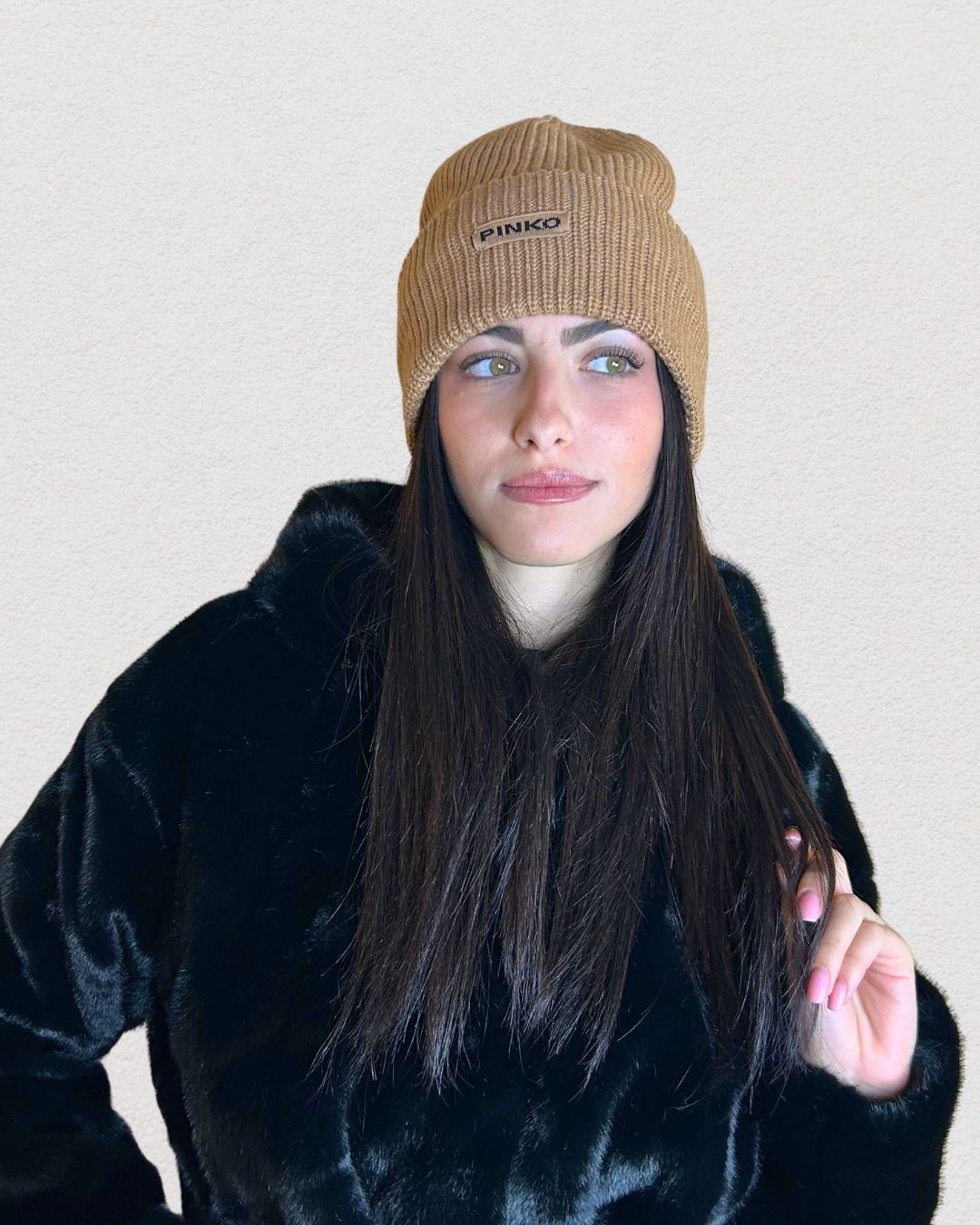 BOSNIA BEANIE HALF ENGLISH RIB