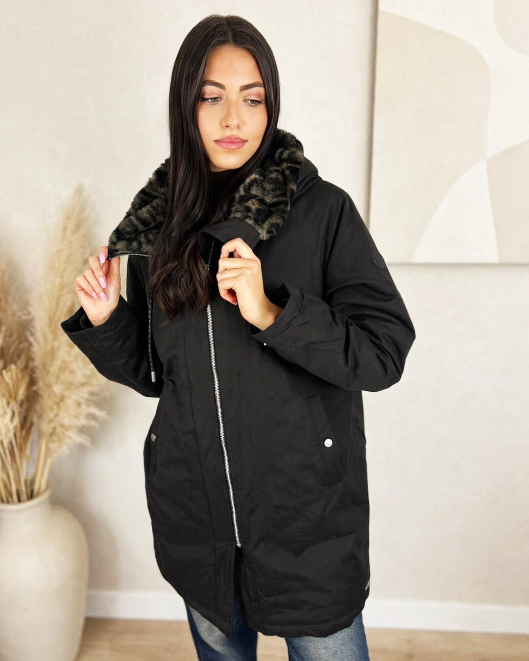 Lindy Parka