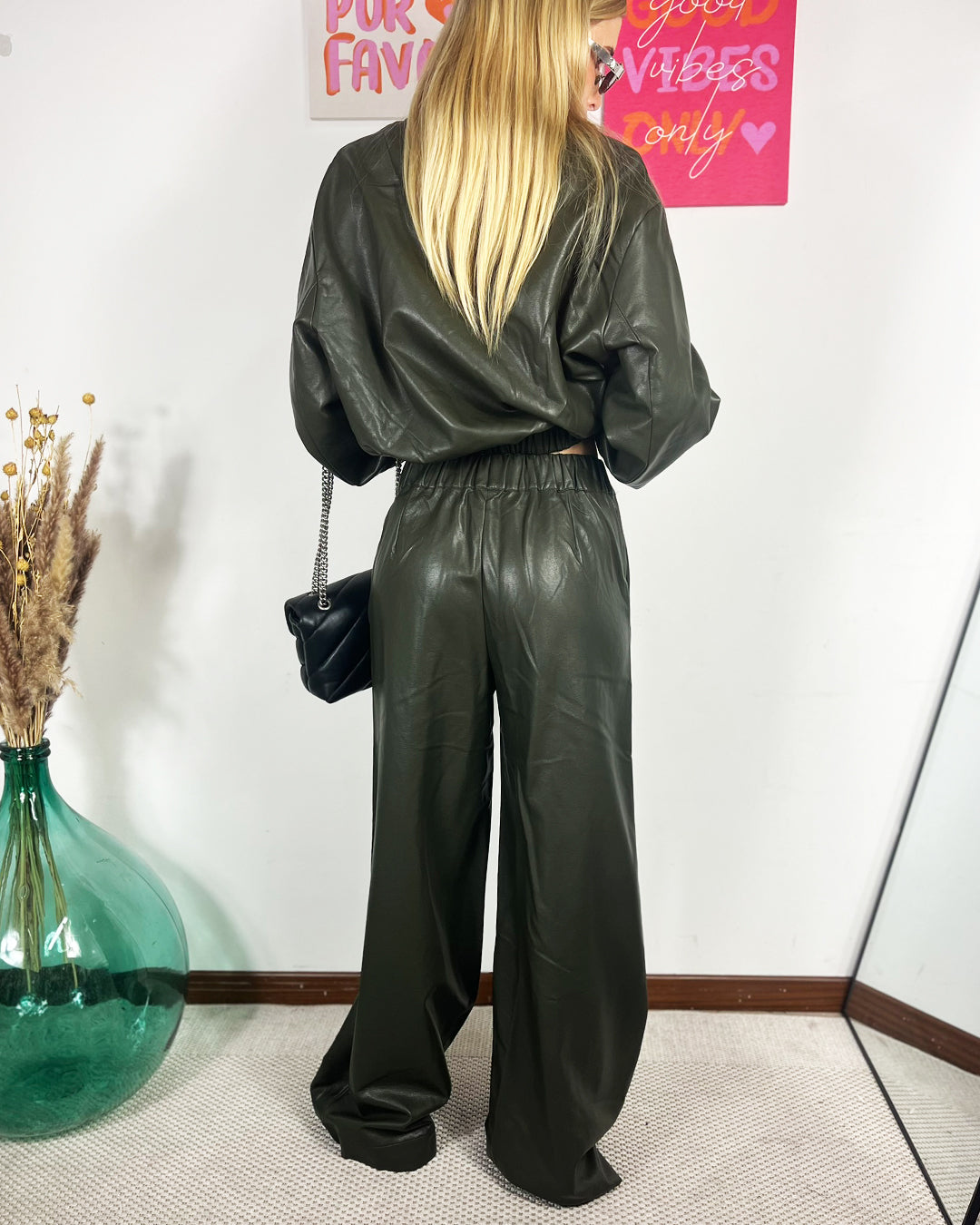ThereseRegular