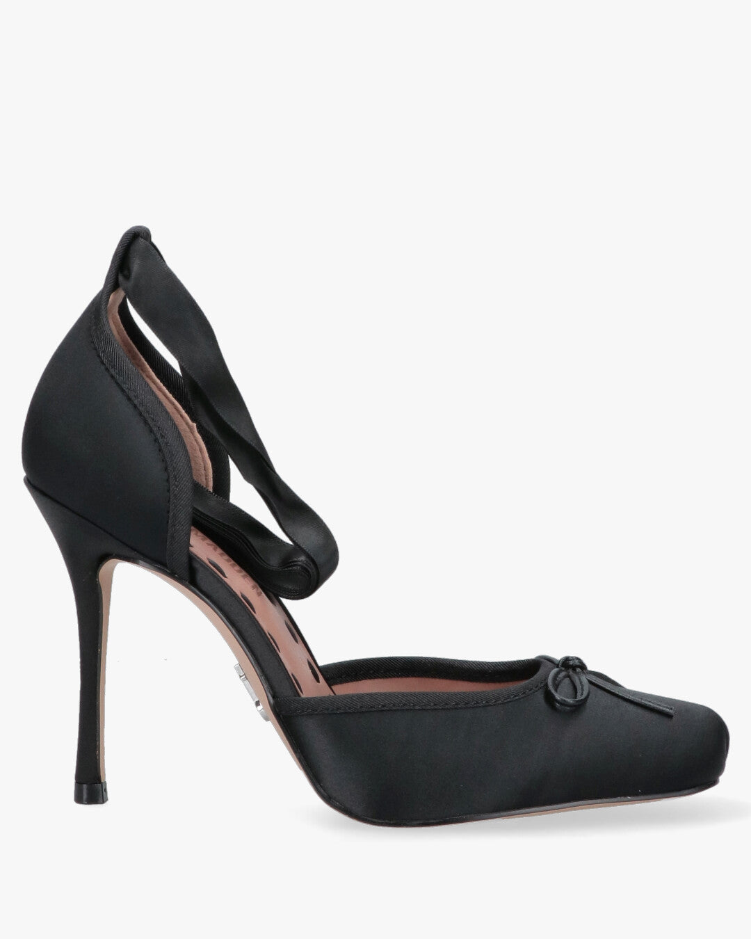 LARINA SATIN Decollette Mary Jane