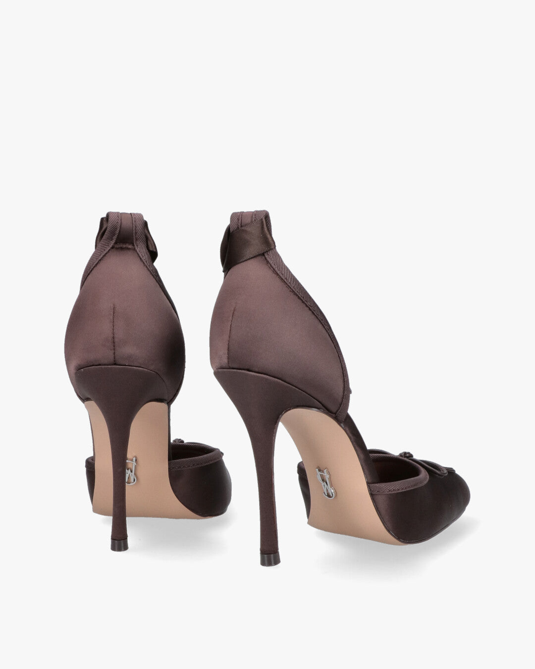 LARINA SATIN Decollette Mary Jane