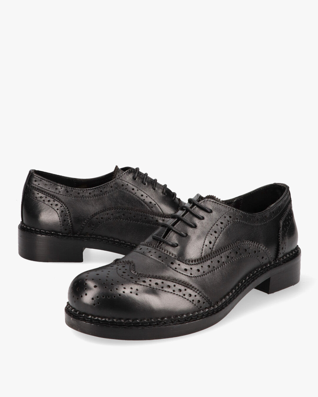 1526 Scarpe Allacciate