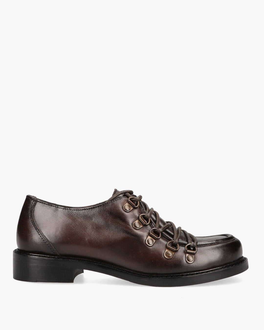 1550 Scarpe Allacciate