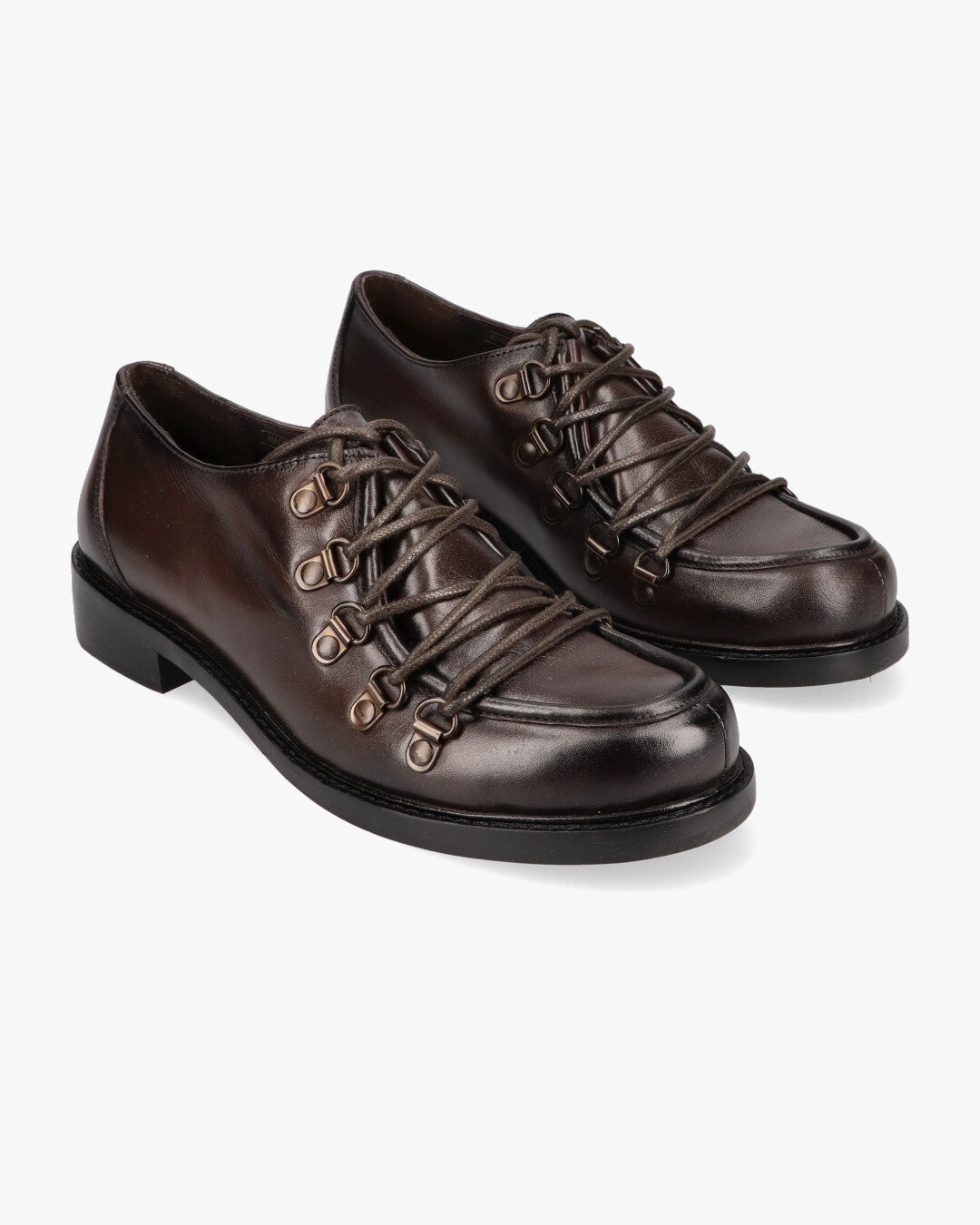 1550 Scarpe Allacciate