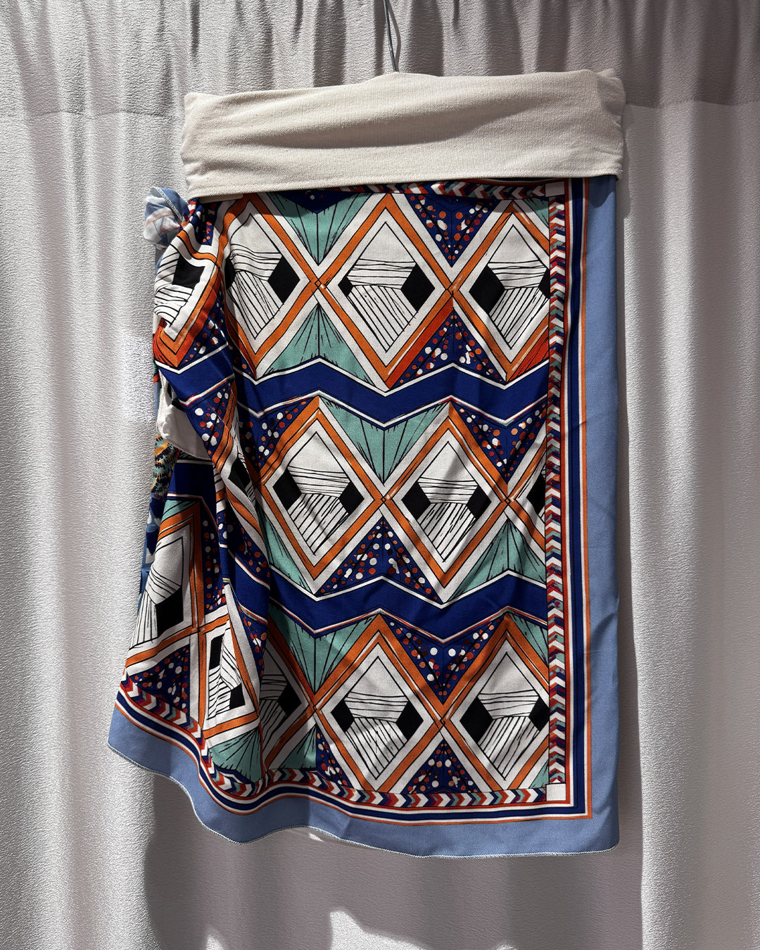 PAREO FOULARD TUCANO Gonne Corte